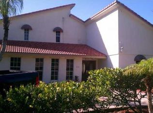 6100 SW 56th Ct, Davie, FL 33314