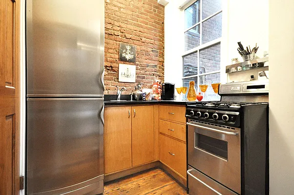 Rented by Compass | media 16