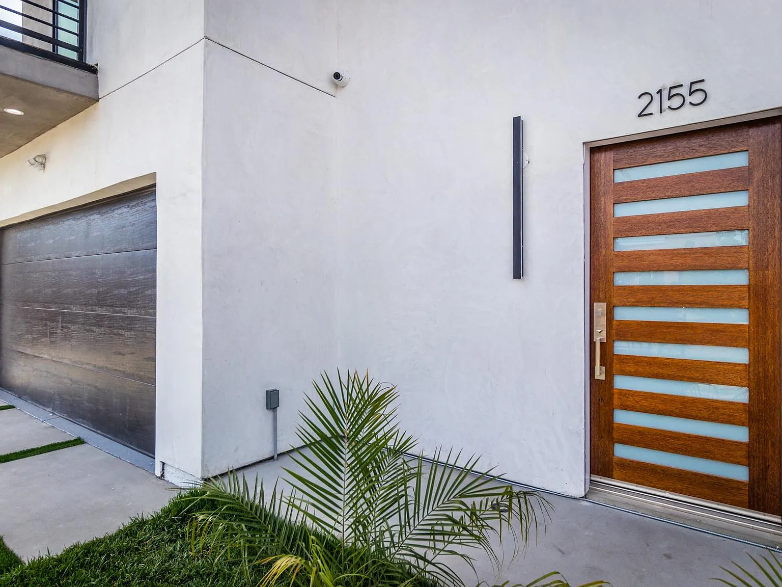 2155 S West View St — Photo 4