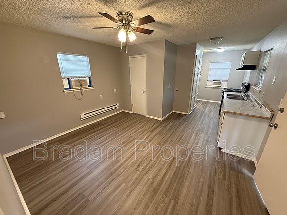 4th image of 1615 1/2 N Main St