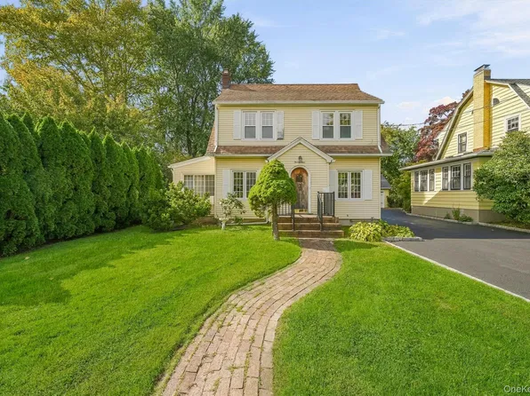 24 Seneca Road, Ossining, NY 10562