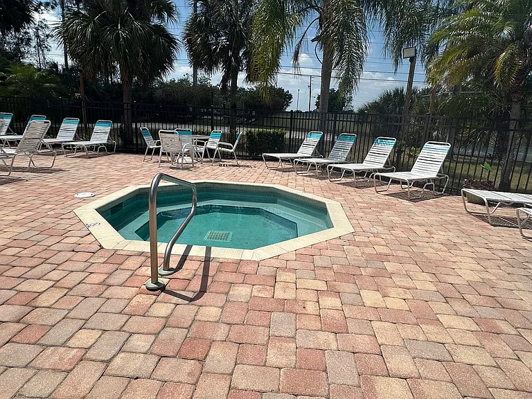 2030 Royal Bay Blvd — Photo 35