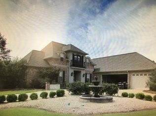 1 Buck Ct, Hattiesburg, MS 39402