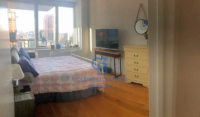 Rented by Coldwell Banker Reliable Real Estate | media 6