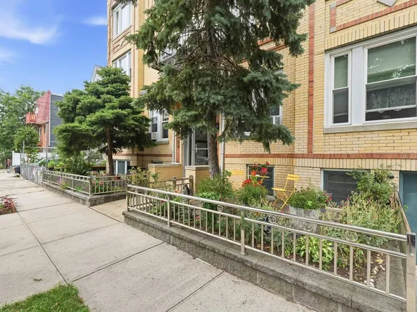 196 Pearsall Ave #10, Jersey City, NJ 07305