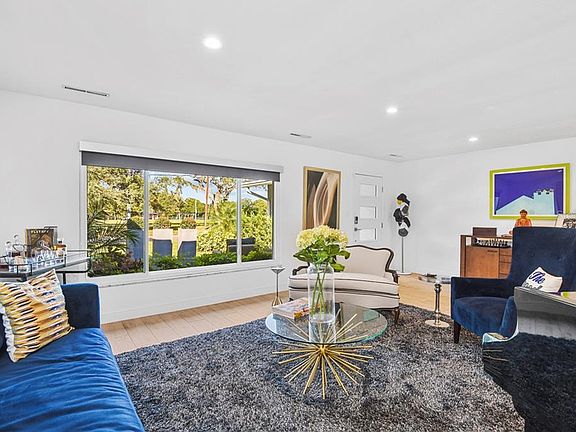 5th image of 2210 Cady Way