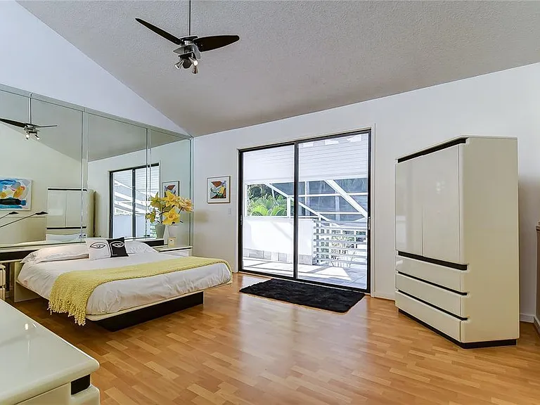 1328 Belcher Dr — Photo 13