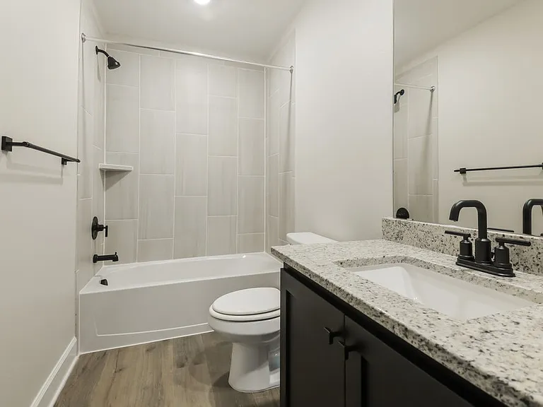 710 Princeton Hts — Photo 16