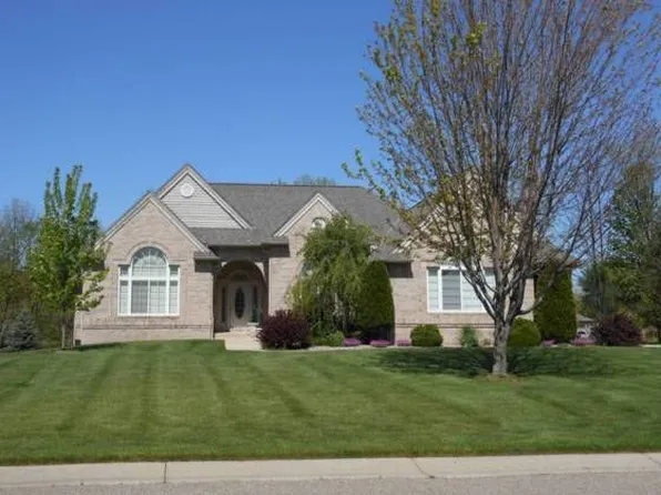 670 Bending Brk, Flushing, MI 48433