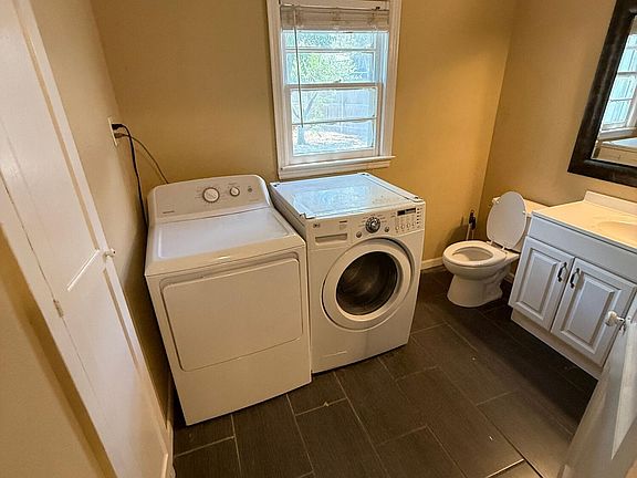 5th image of 2805 27th St