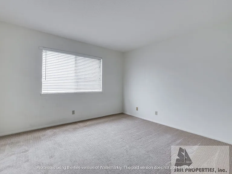 24041 Jacana Cir — Photo 11