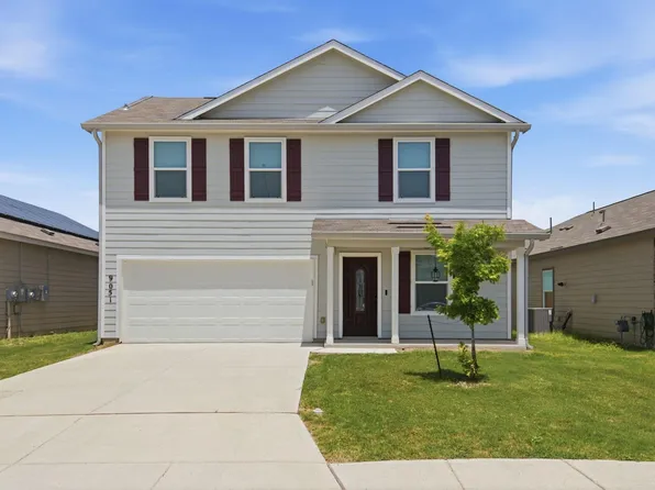 9051 Navarro Vis, Seguin, TX 78155