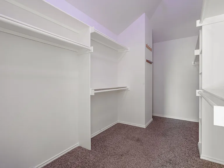 8513 Stetson Dr — Photo 14