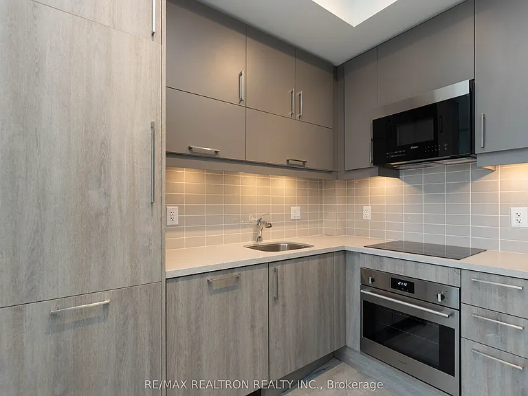 8119 Birchmount Rd #1301A — Photo 10