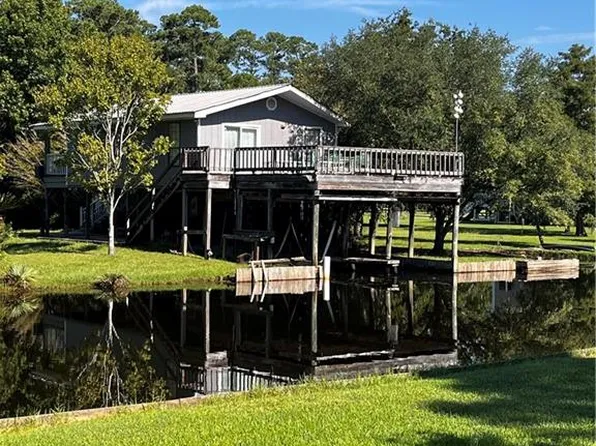 59070 Muriel Ln, Lacombe, LA 70445