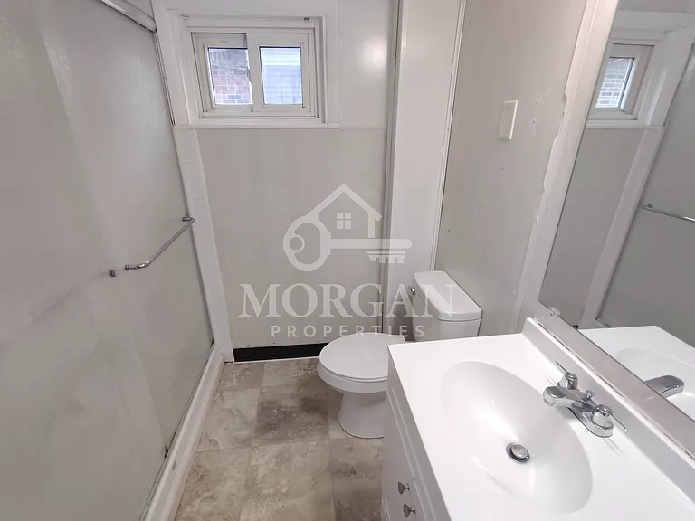 608 Ellenhurst St — Photo 4