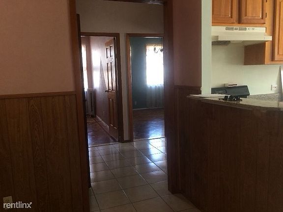 2nd image of 1023 Ovington Ave APT 2