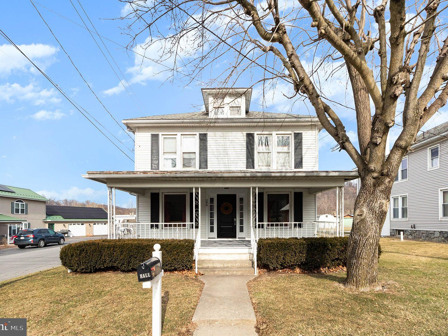 299 E Main St, Thompsontown, PA 17094 Zillow