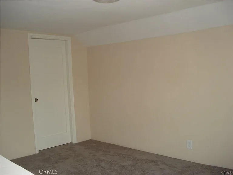 106 W Camile St #A — Photo 5