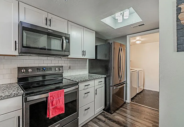 10410 W Jewell Ave #B — Photo 10