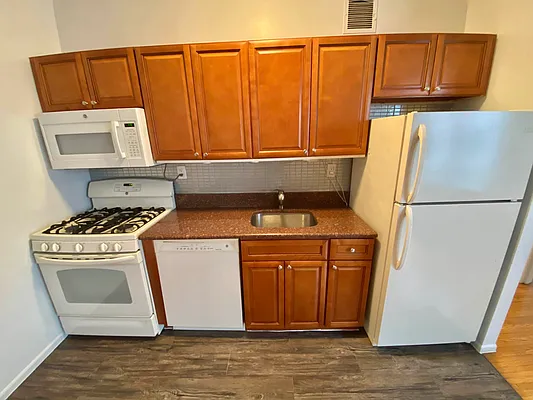 Rented by JM Preston Properties LLC | media 18