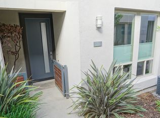 1518 Sing Loy Rd #B, Honolulu, HI 96817