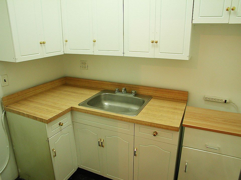 2nd image of 2109 Broadway APT 1092