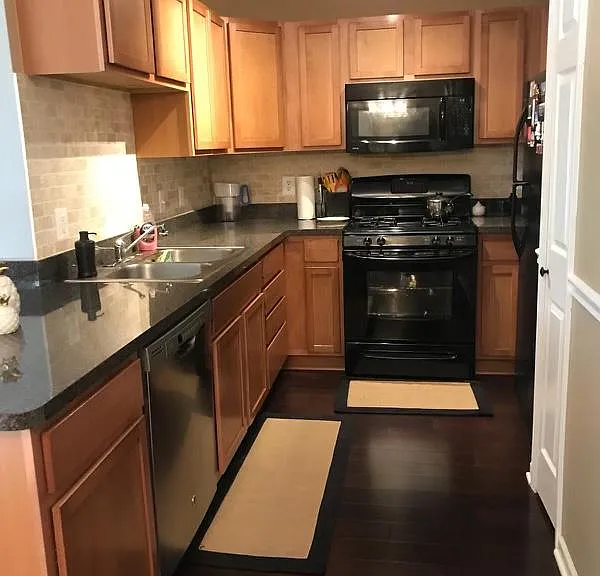 53224 E Providence Dr — Photo 9