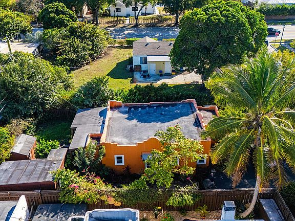 4th image of 6704 Garden Avenue