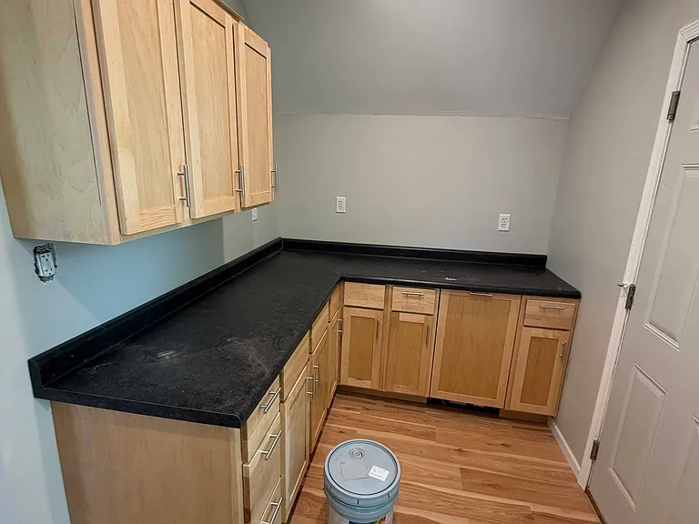 710 Desoto St #2 — Photo 4