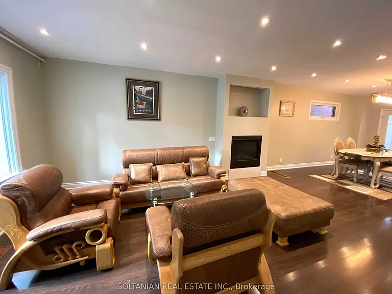 137 Colin Ave — Photo 6