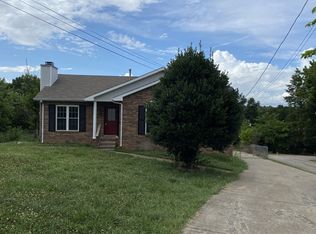 2024 Windroe Dr, Clarksville, TN
