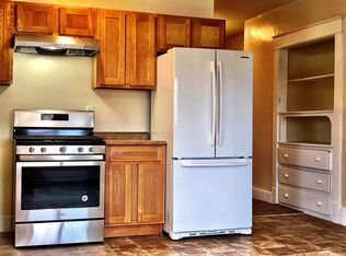 735 Union St, Springfield, MA 01109