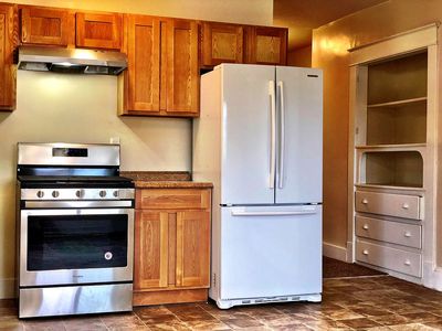 735 Union St, Springfield, MA, 01109