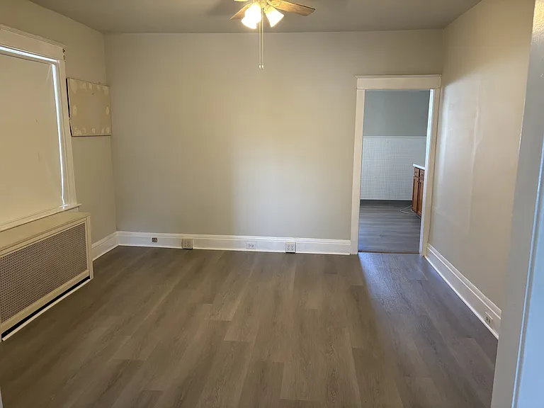 7112 Glenloch St — Photo 3