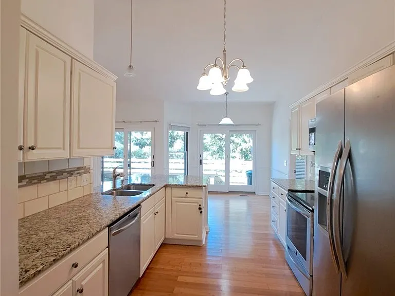 420 Sugar Pine Dr — Photo 9