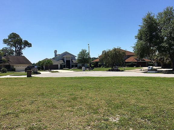 2nd image of 8605 Captiva Ct