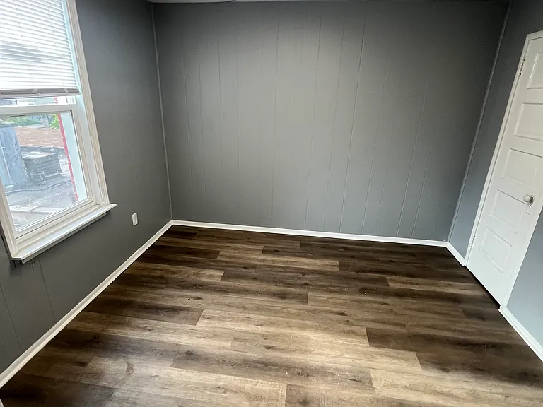 4021 Main St #2 — Photo 3