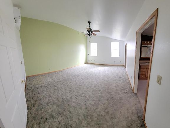 5th image of 6071 Jackrabbit Ln APT D