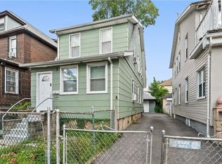 1542 Thieriot Ave, Bronx, NY 10460