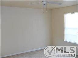 5th image of 4041 Poinsettia Dr