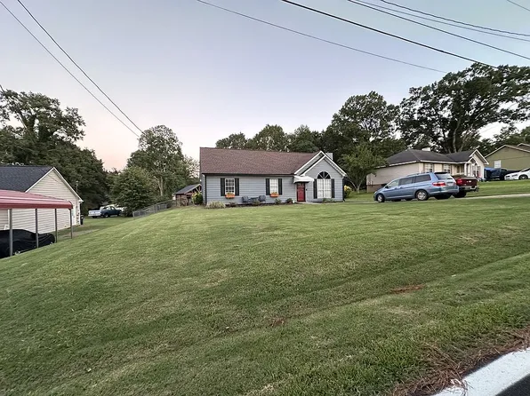 945 N Goodrich Ave, Thomaston, GA 30286