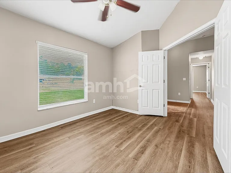 25815 Crippen Dr — Photo 15