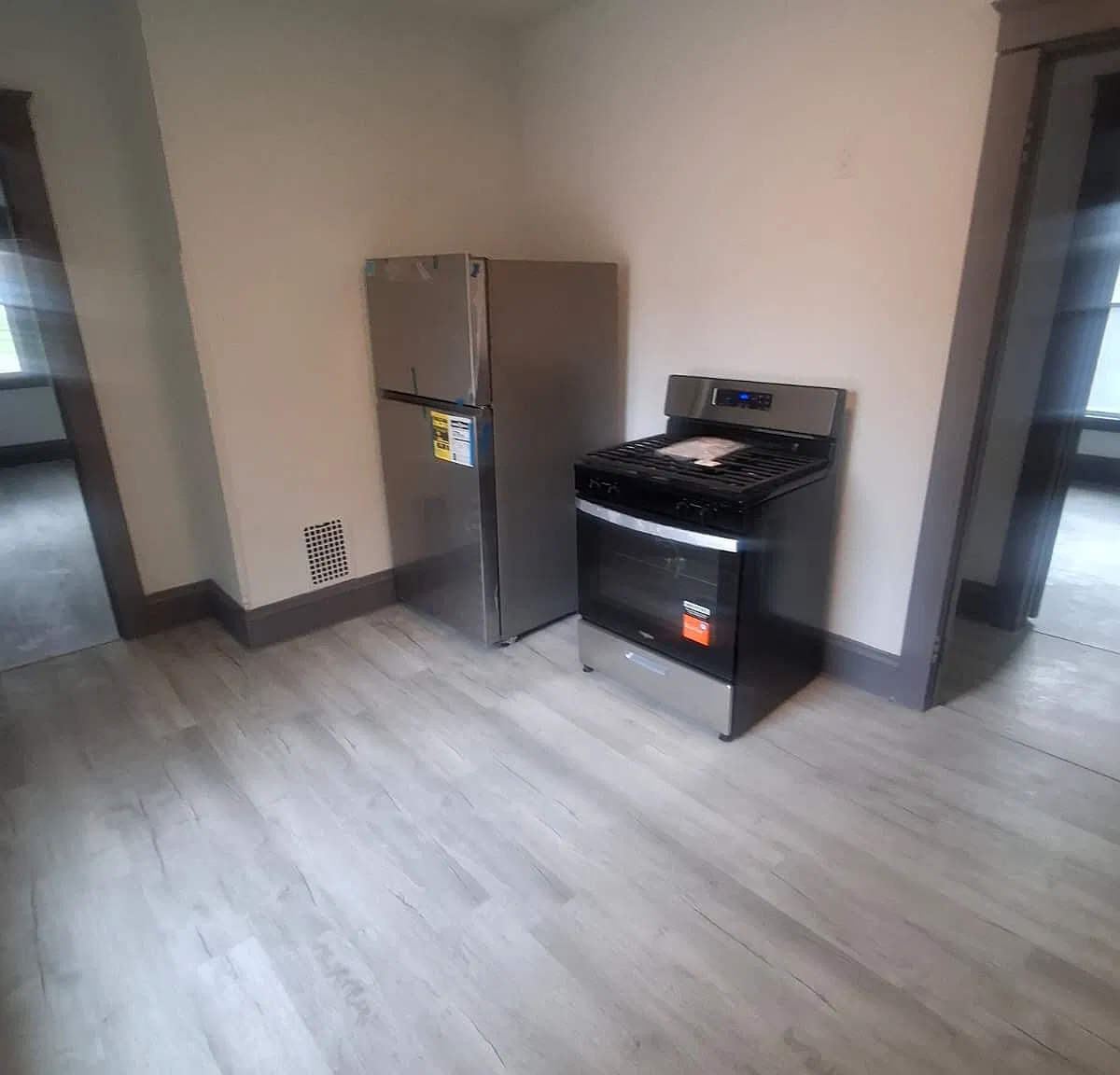 4 bed, $1,695 — Photo 3