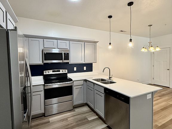 3rd image of 1809 W Terra Vista Ln #1204