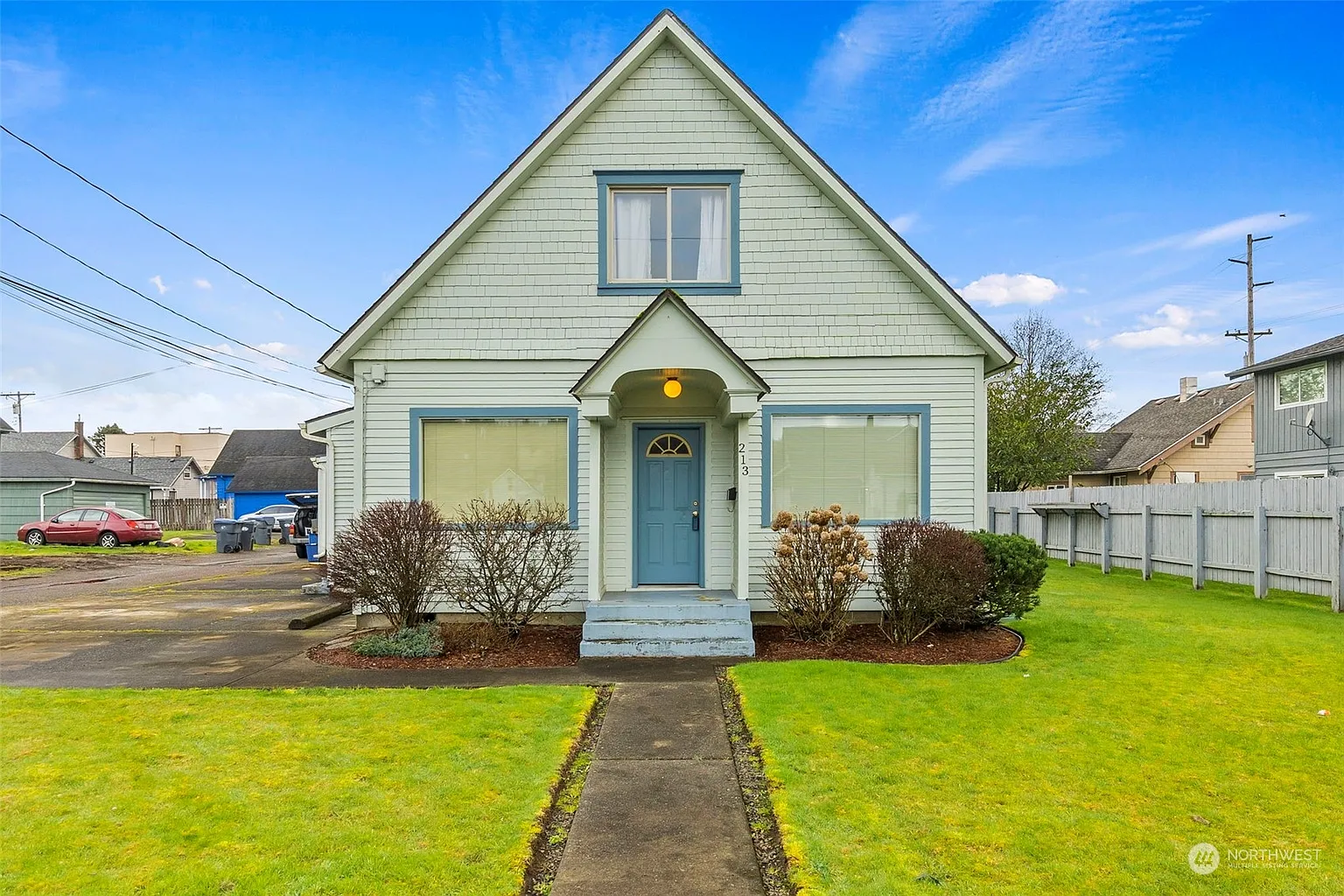 213 N B Street photo 1