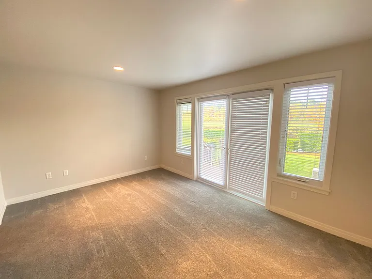 Villas at Woodinville — Photo 21