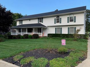 21 Sherwood Cir, Hurricane, WV 25526