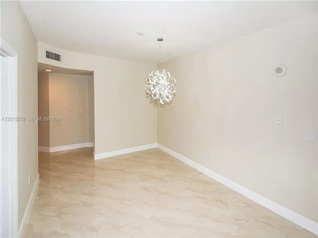 511 SE 5th Ave — Photo 12