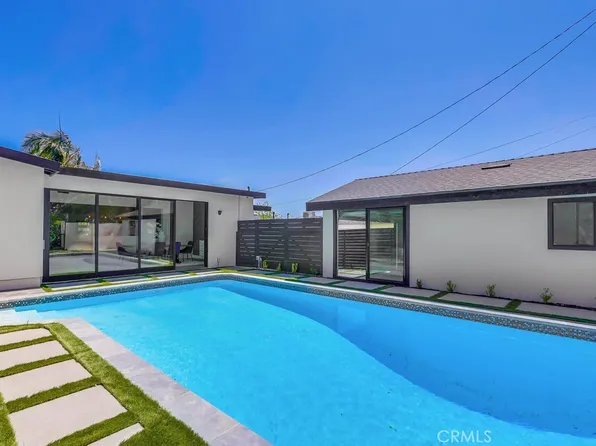 5869 W 74th St, Los Angeles, CA 90045